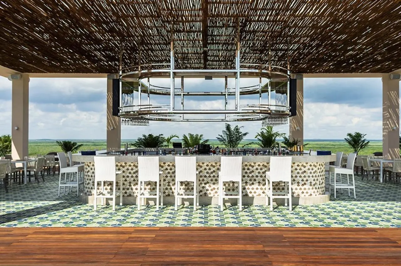 Ultra Luxurious Suite Made Affordable Cancún Lägenhet